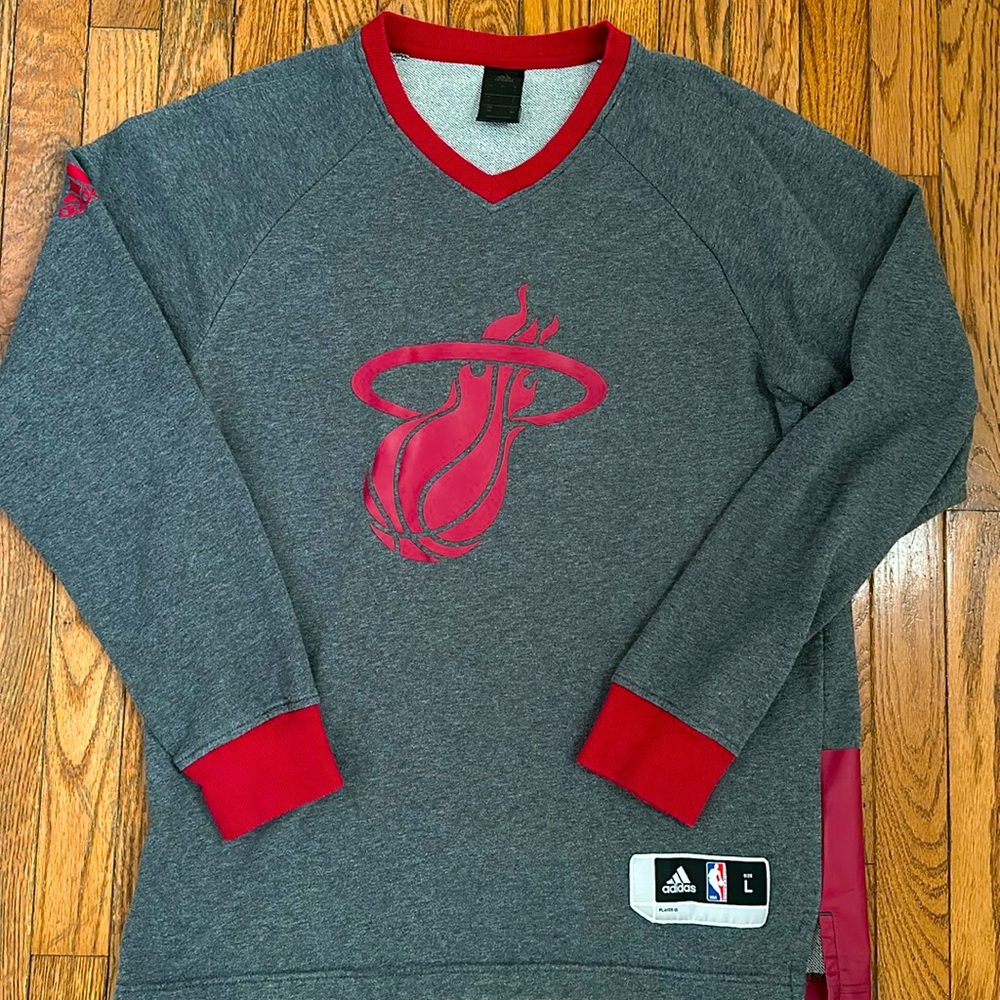 Miami Heat long sleeve shirt RARE